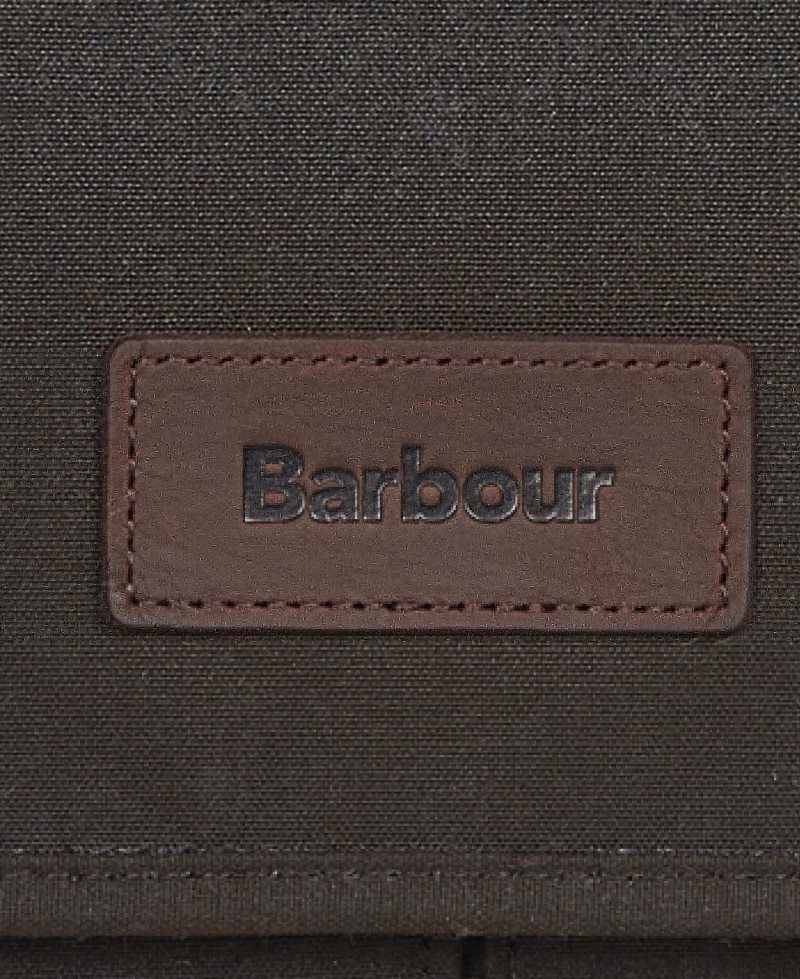 Olive Barbour Essential Wax Messenger | NHE-568901